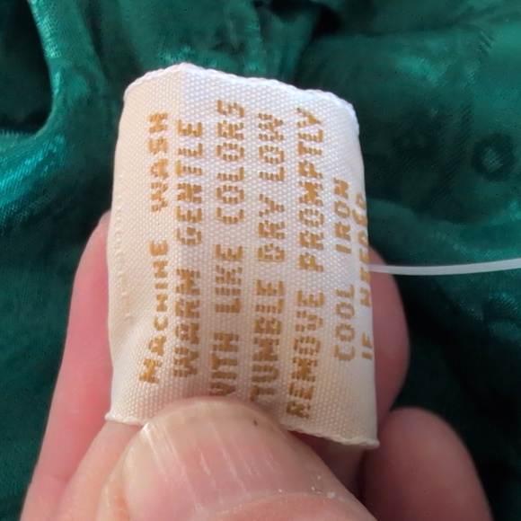 Victoria’s Secret Gold Label Emerald Green Jacquard Floral Silky Sleep Shirt - Picture 11 of 14